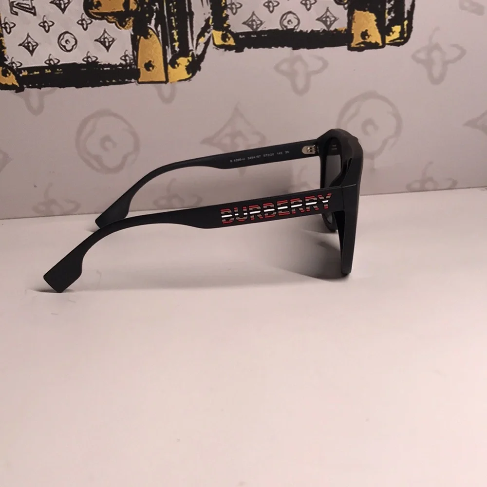 New Authentic Burberry BE4396U 3464/87 Sunglasses